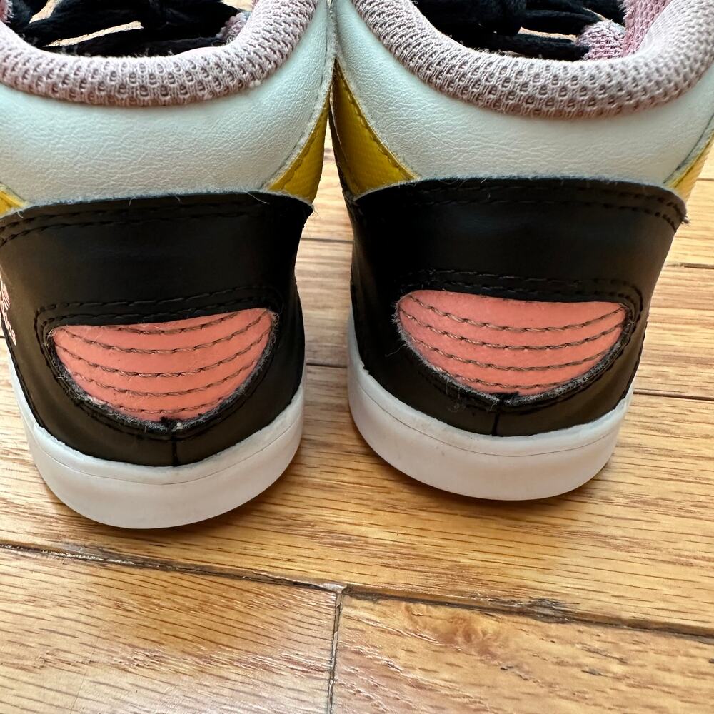 adidas Originals Vintage Inspired Hardcourt Hi Girls Toddler Leather Sneakers 9K - Picture 9 of 16